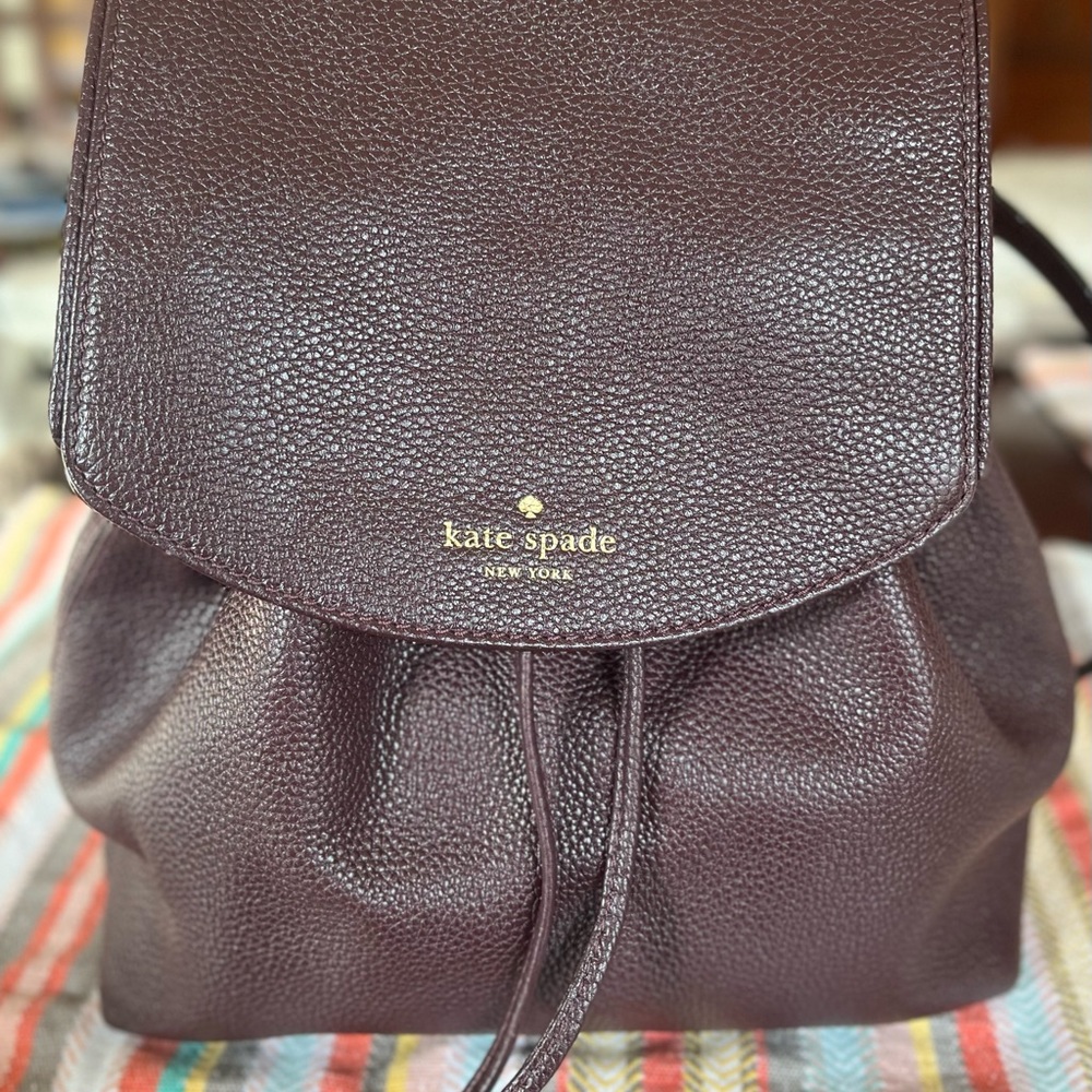 Kate Spade small over shoulder knapsack